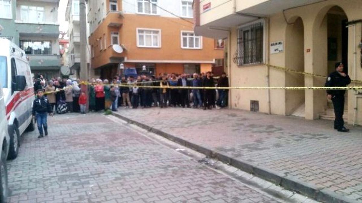 Küçükçekmece\'de Baba Dehşeti
