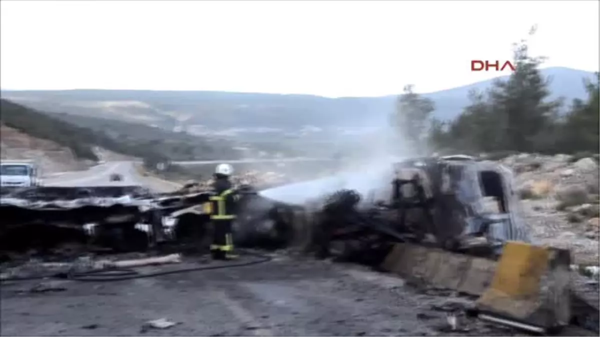 Milas Kazada Alev Topuna Dönen Tır\'ın Şoförü Öldü