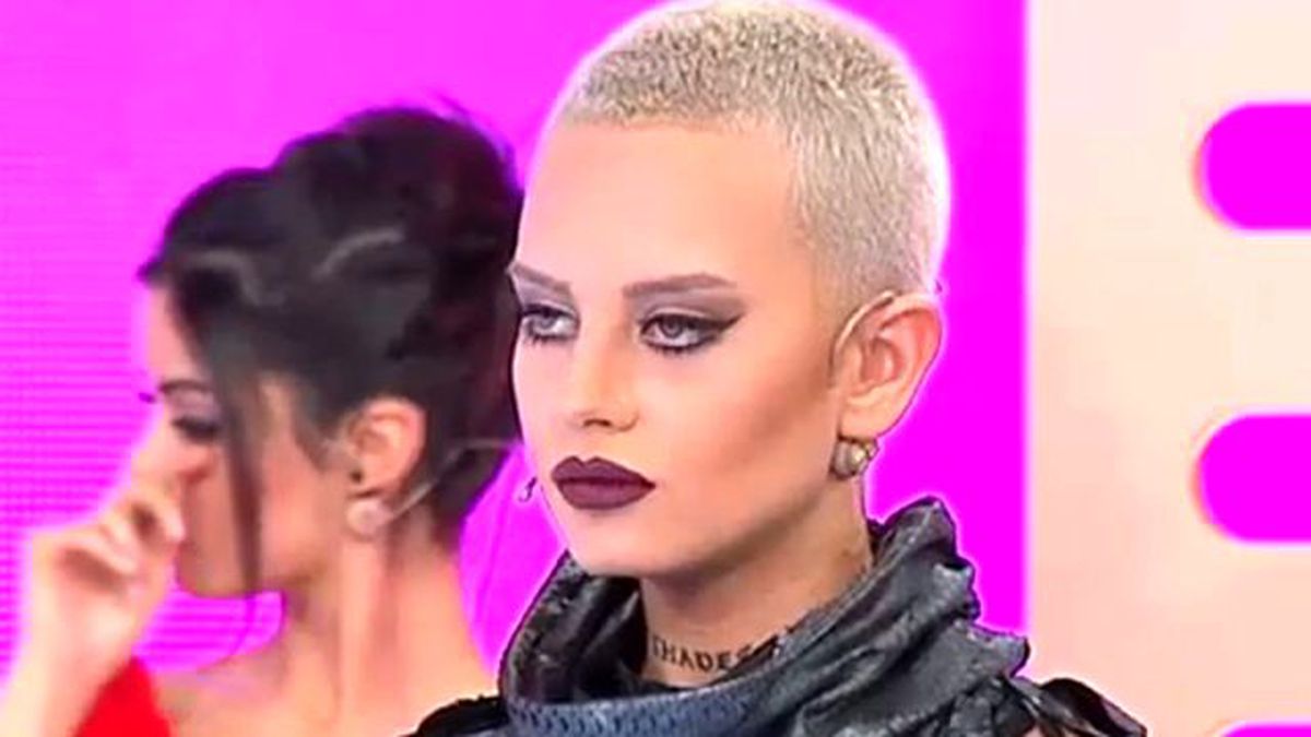 Nur Yerlitaş'tan Yeşim Aydın'a; 'Konuşma Üslubun Beni Rahatsız Ediyor'