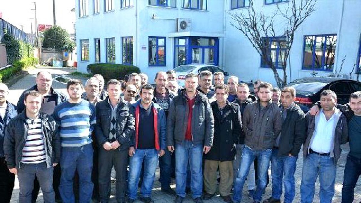 Paralarını Alamayınca Fabrikadan Makinelerin Taşınmasına İzin Vermediler