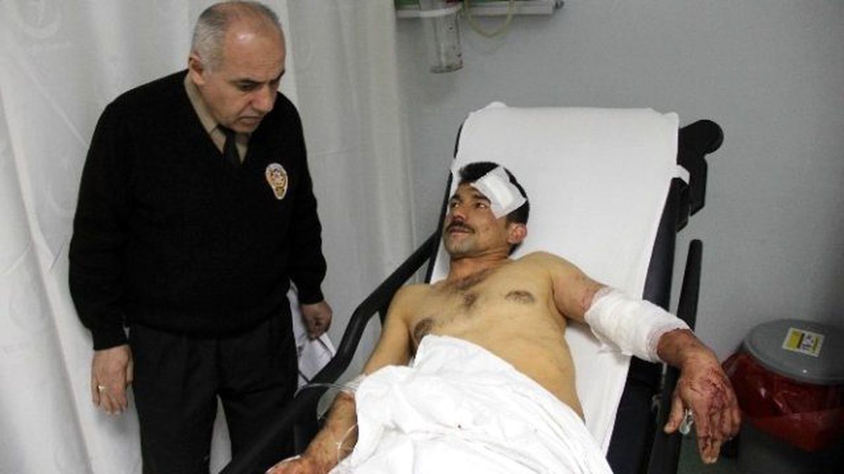 Top Kavgasında 1'i Ağır 3 Kişi Silahla Yaralandı