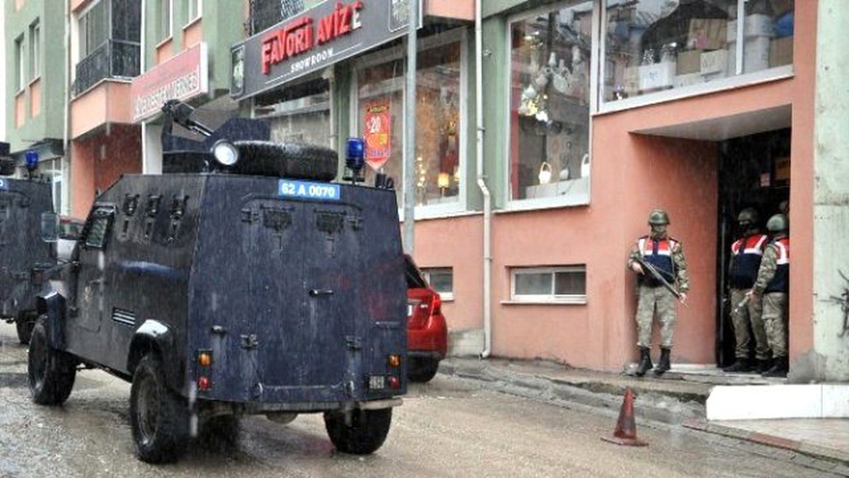 Tunceli\'de Eş Zamanlı Operasyon