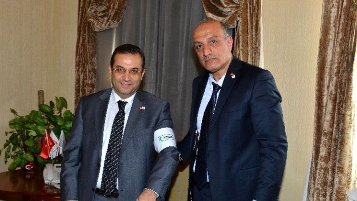 Vali Türker\'e Yeşilay Haftası Ziyareti