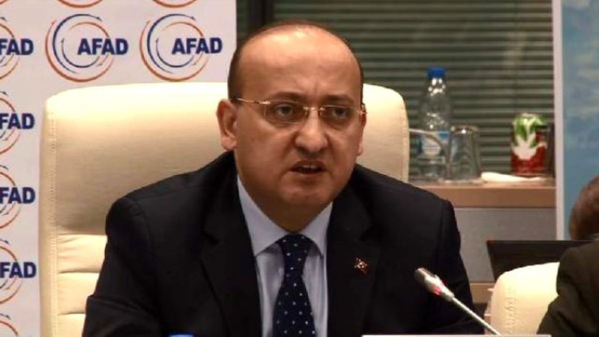 Akdoğan "İstanbul\'da Riskli Binalardan 11 Bin 349\'u Yıkıldı"