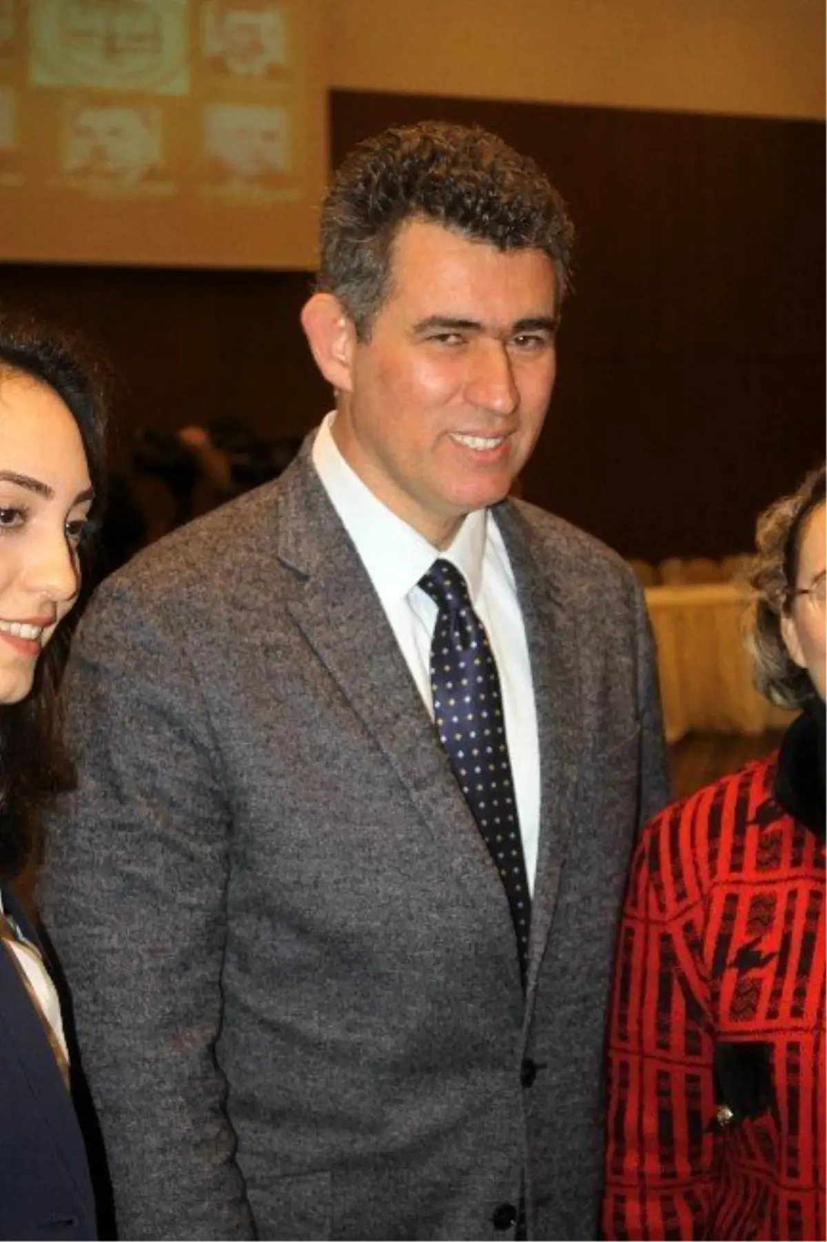 Feyzioğlu: Bugün Hepimizin Birbirine İhtiyacı Var