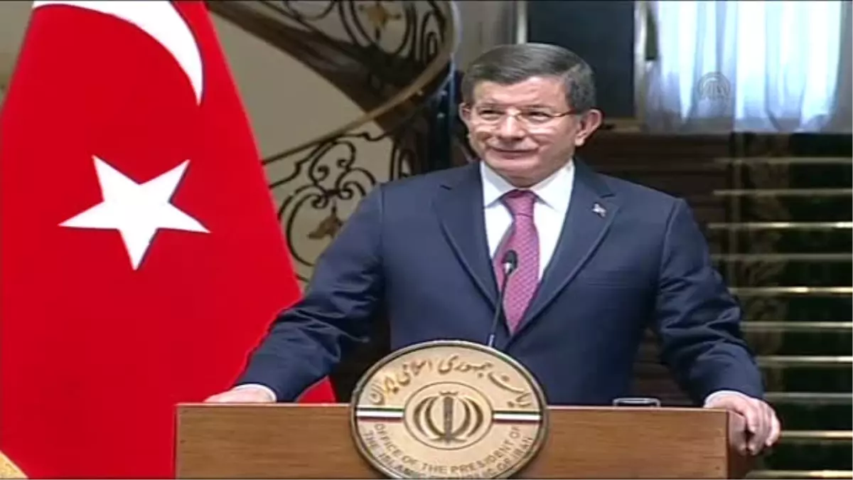 Davutoğlu: "(İran\'la İlişkiler) Farklı Görüşlere Sahip Olabiliriz Ama Coğrafyamızı Değiştiremeyiz"