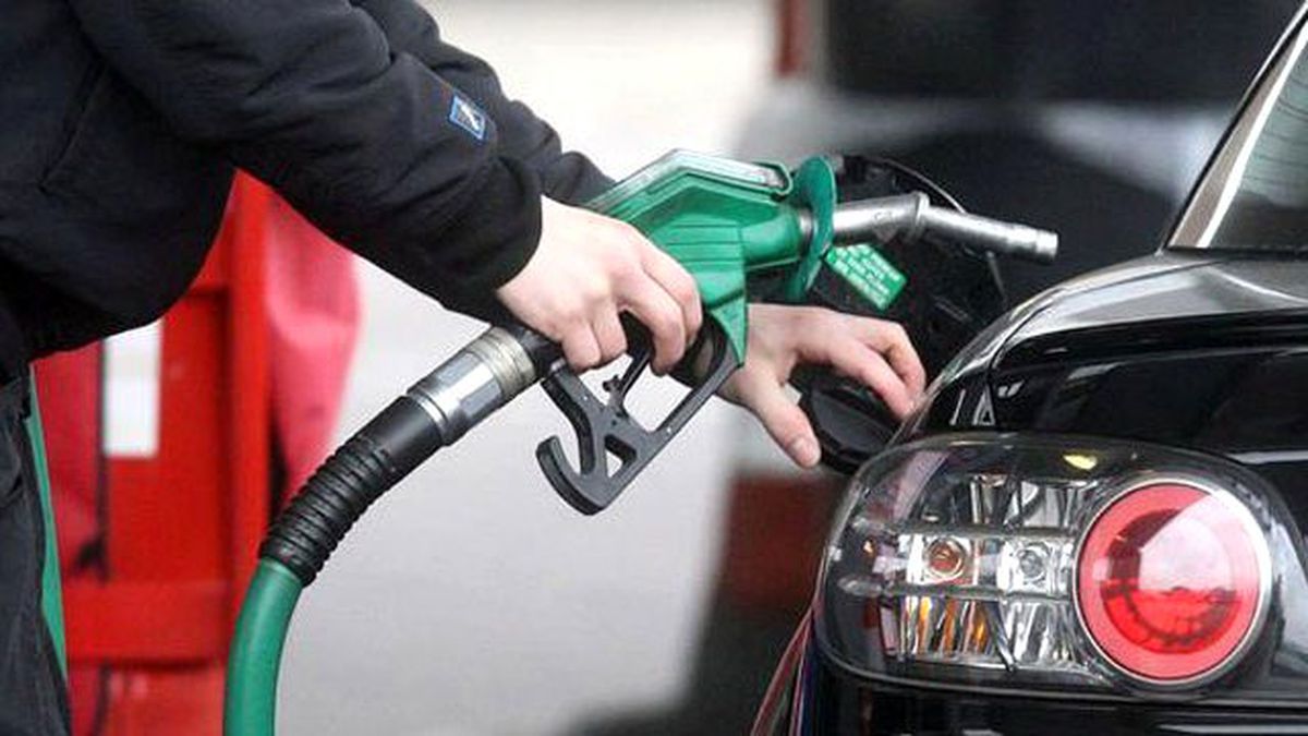 Moody's Petrol Üreticisi Ülkelerin Kredi Notlarını Düşürüyor