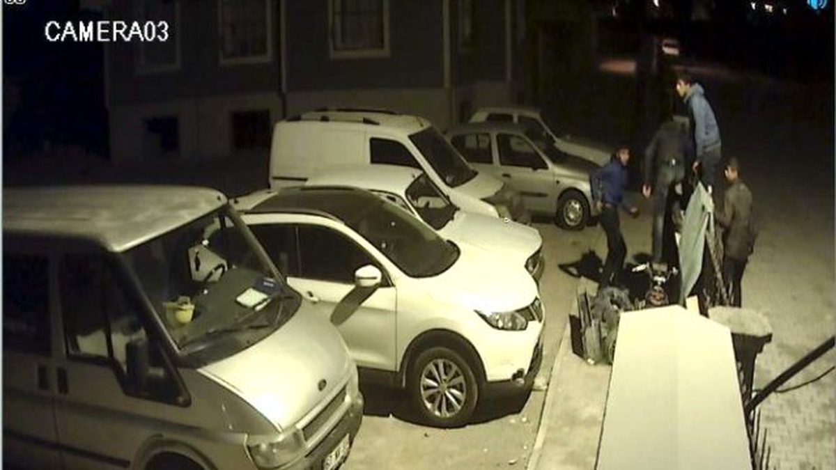 Motosiklet Hırsızlığı Kameraya Yansıdı
