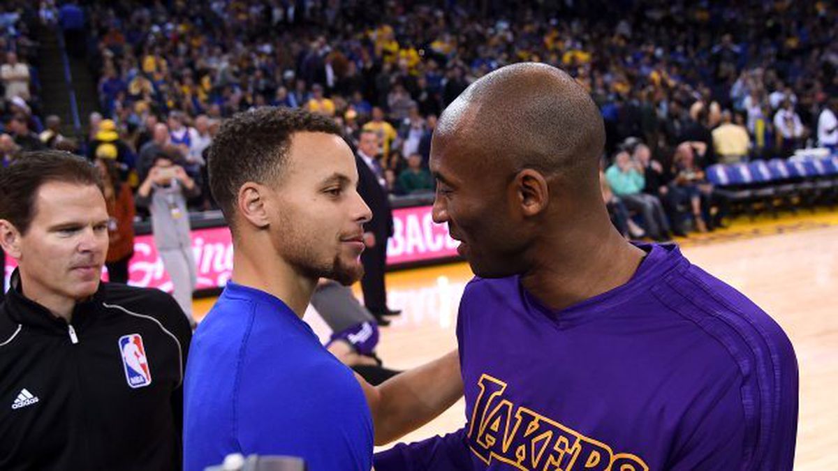 Stephen Curry ve Kobe Bryant son kez karşı karşıya geliyor!