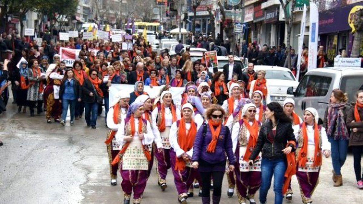 Süleymanpaşalı Kadınlar, Şiddete \'Dur\' Dedi