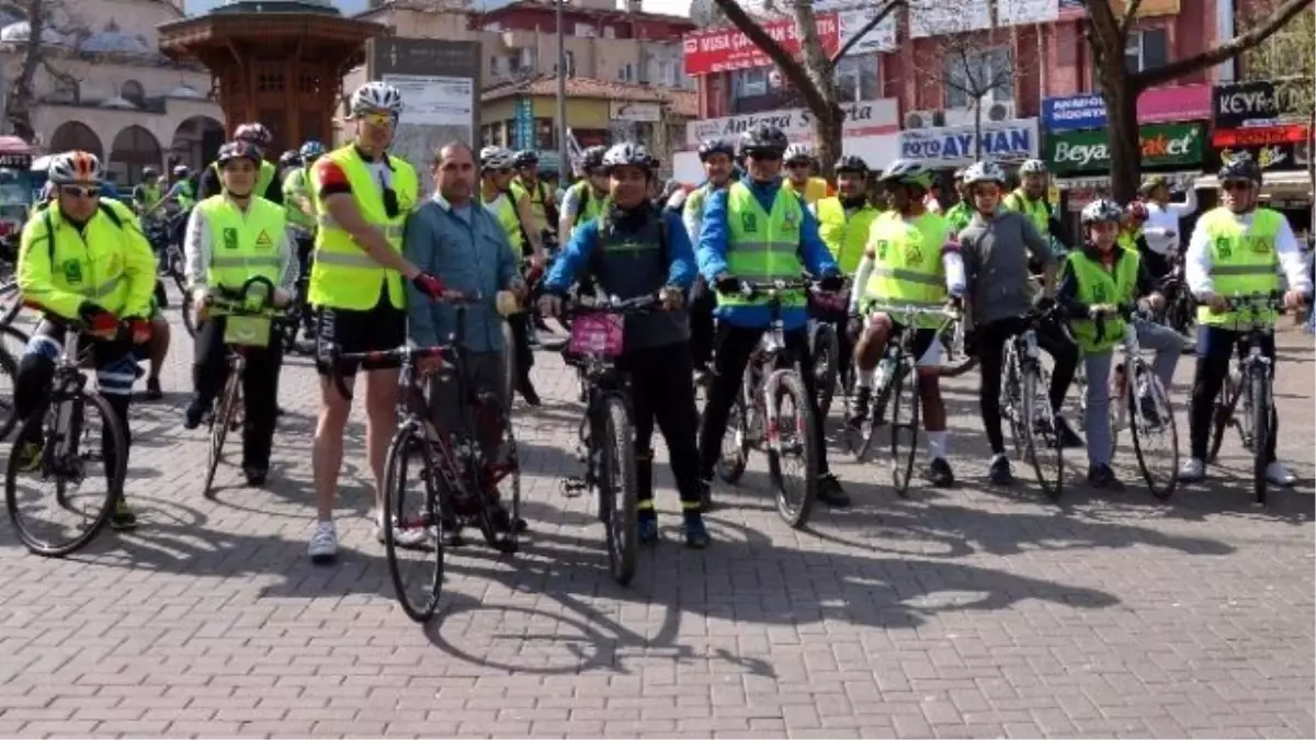 Bağımlılığa Karşı 200 Bisikletli Pedal Çevirdi