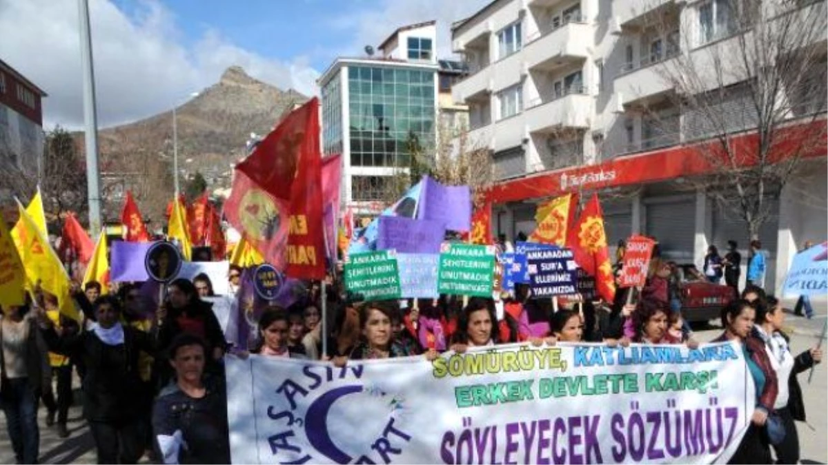 Tunceli\'de Kadınlar Günü Kutlaması
