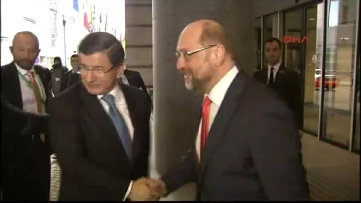 Başbakan Davutoğlu, AP Başkanı Schulz ile Görüştü