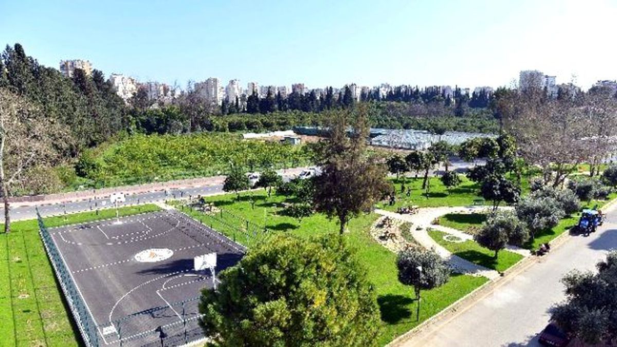 Demircikara\'ya 5 Dönümlük Park