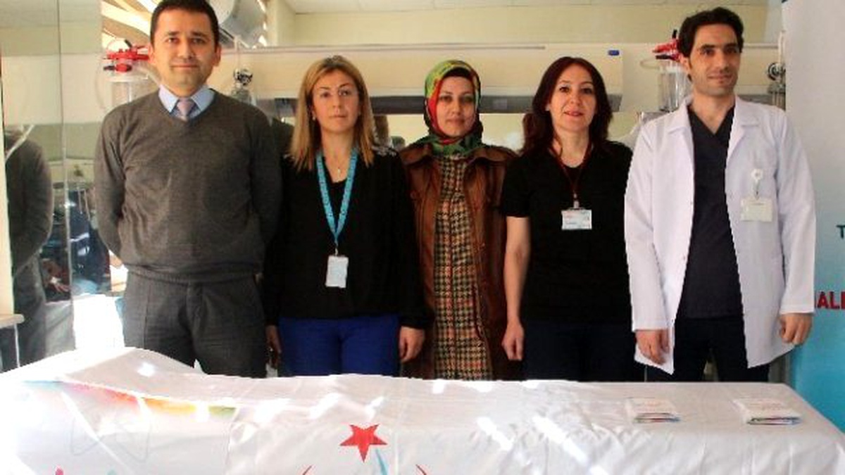 Elazığ\'da Pulmoner Rehabilitasyon Haftasında Stand Açıldı