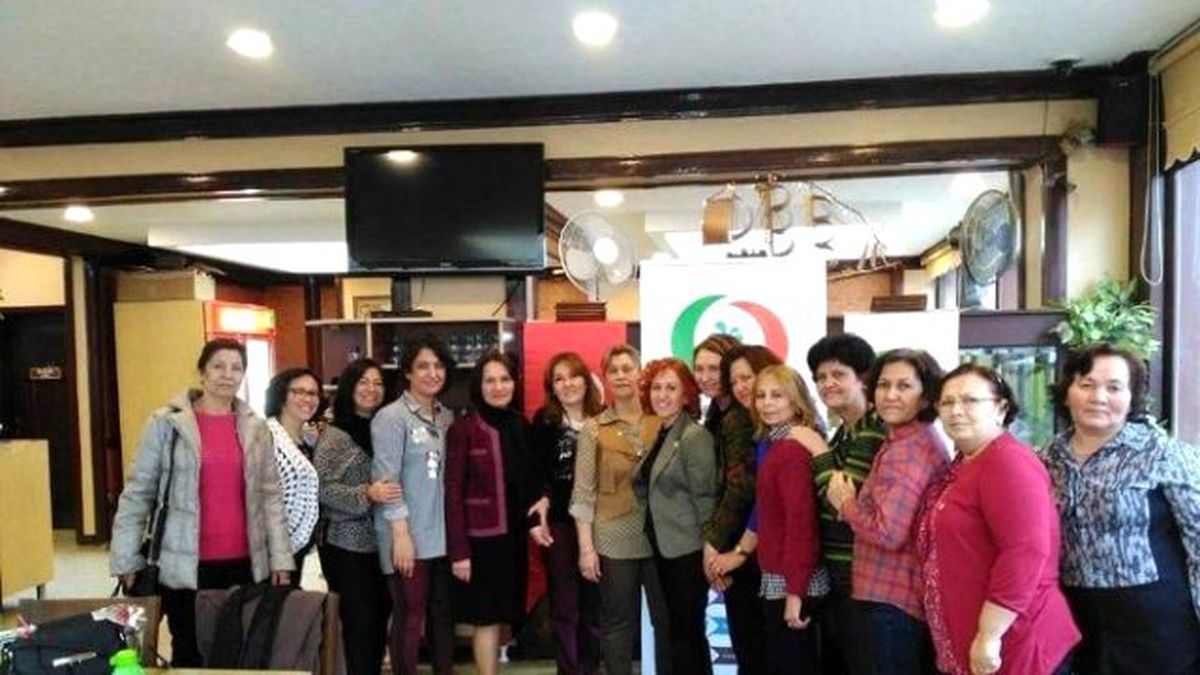 Eskişehir\'deki Çiftelerli Kadınların Dünya Kadınlar Günü Kutlaması