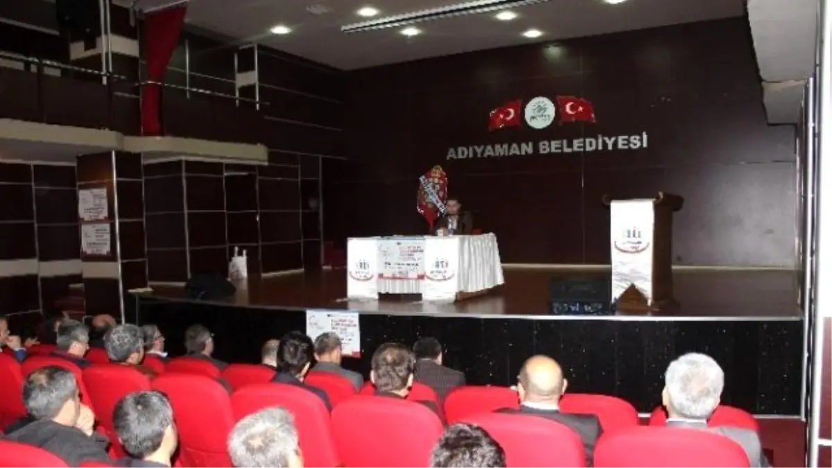 İslam Dünyasında Siyasal Bunalım ve Çözüm Önerileri\' Söyleşisi Gerçekleştirildi