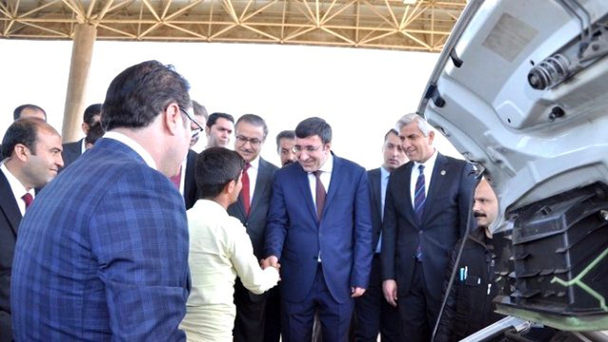 Kalkınma Bakanı Yılmaz: "Cizre ve Silopi\'de Hayatı Rahatlatıcı Çalışmalarımız Var"