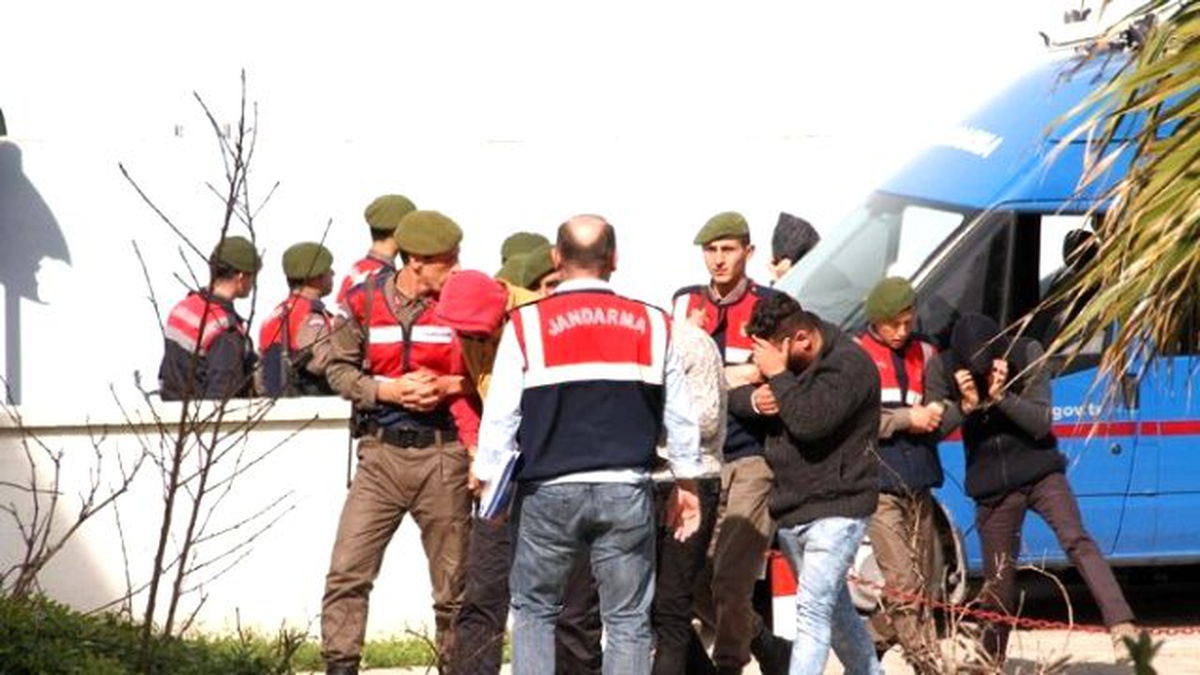 Milas\'ta Uyuşturucu Operasyonu: 10 Gözaltı