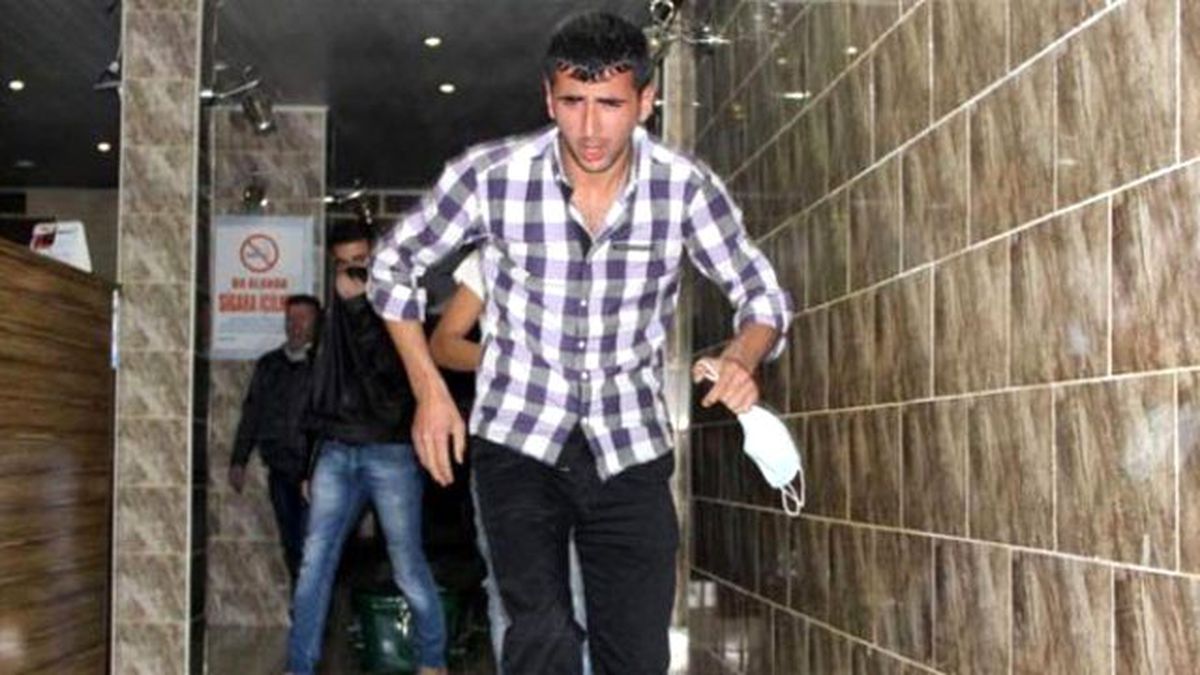 Odaya Giren Kendini Dışarı Attı! Otelde 4 Günlük Ceset Bulundu