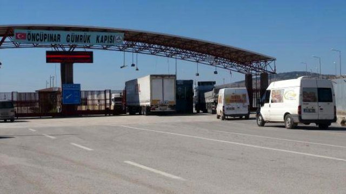 Öncüpınar Sınır Kapısı\'nda Yoğun Güvenlik Önlemi