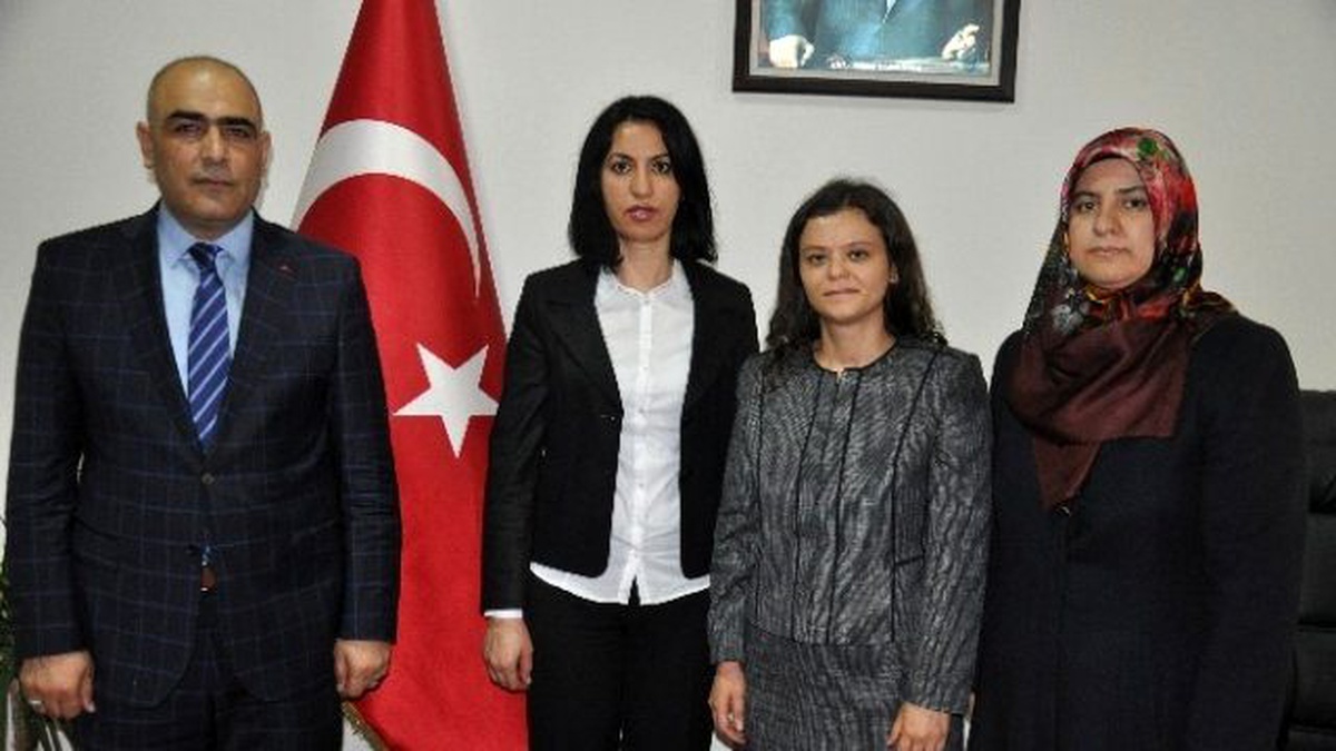 Doğuda Hayata Tutunan Kadınlar