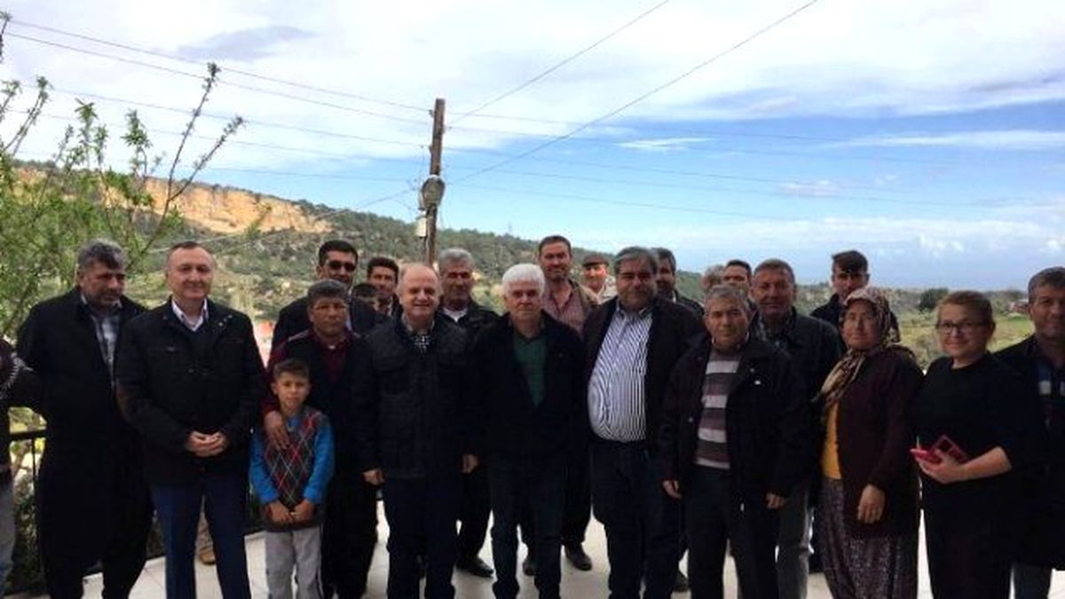 Mersin Valisi Çakacak Kırsal Mahallelerde Vatandaşlarla Buluştu