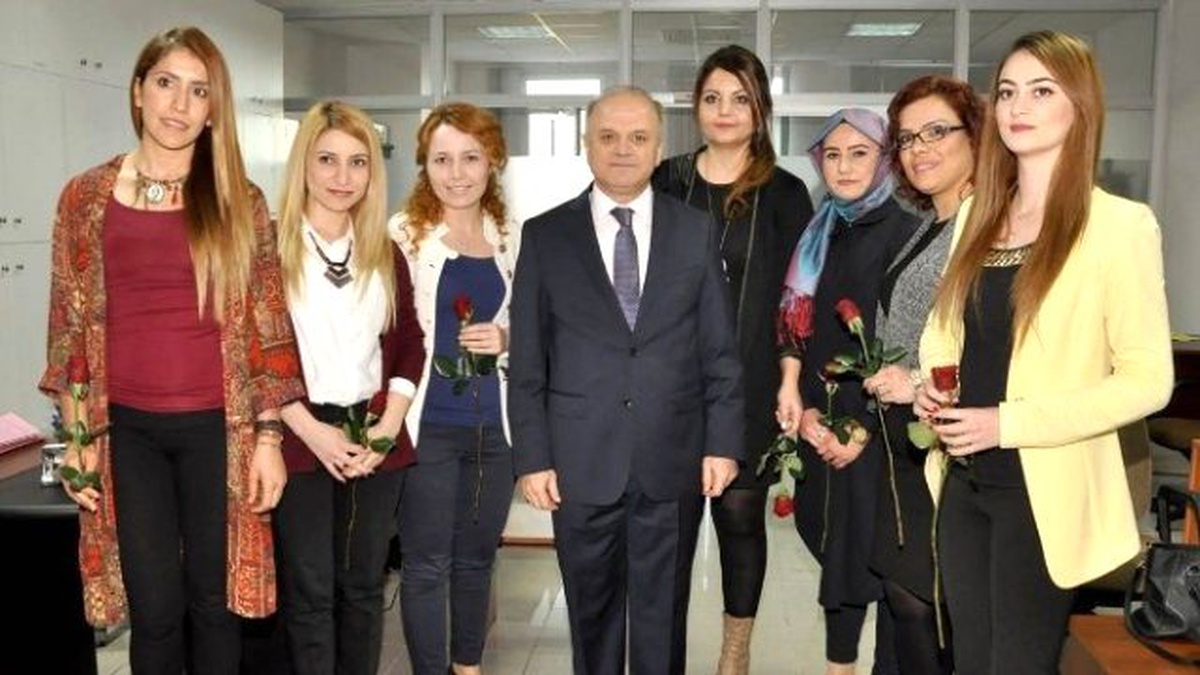 Çakacak, Valilik Çalışanı Kadınların Gününü Kutladı