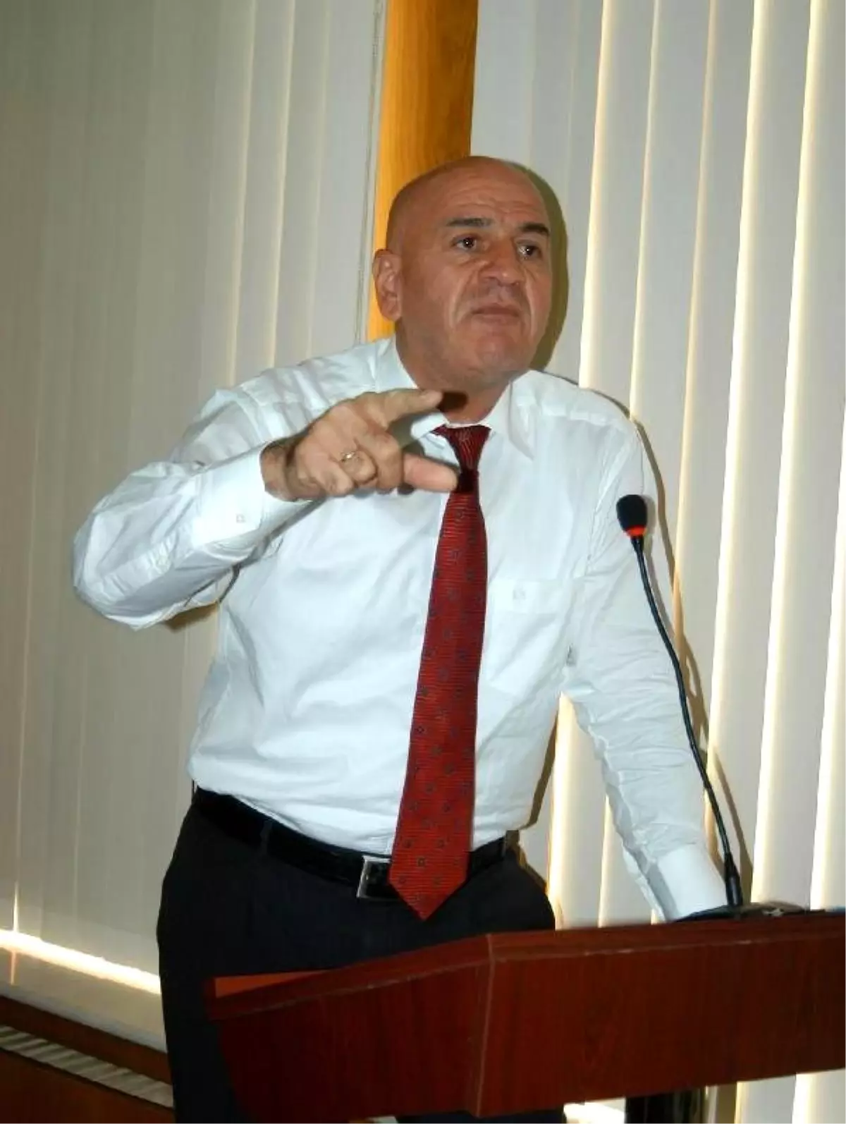 Denizli MHP\'de İstifa Tartışması