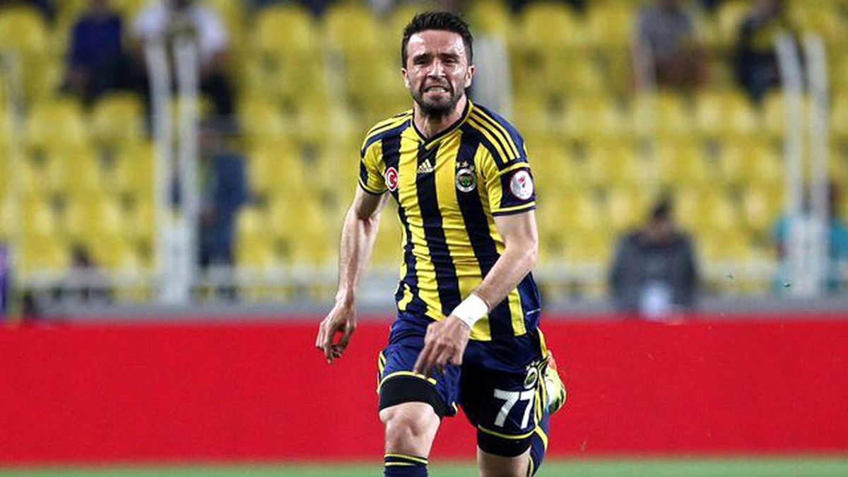 Fenerbahçeli Gökhan Gönül 1 Ay Sahalardan Uzak Kalacak