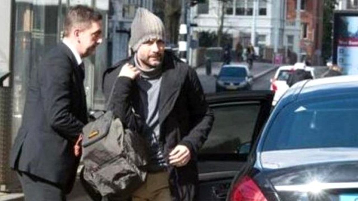 Guardiola, Amsterdam'da Görüntülendi Kimse Tanıyamadı