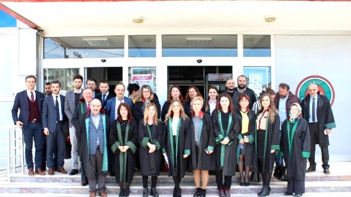 Hukuku Komisyonu Üyelerinden "Kadınlar Günü" Açıklaması