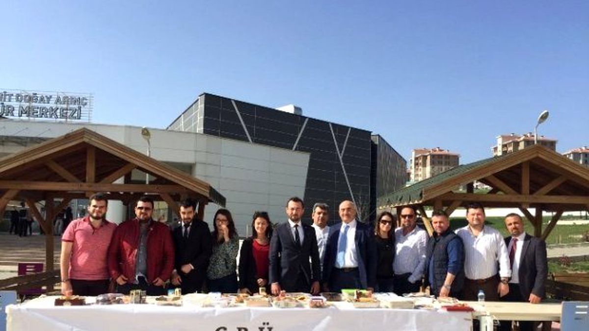 Magider\'in Kermes Geliri İhtiyaç Sahibi Öğrencilere