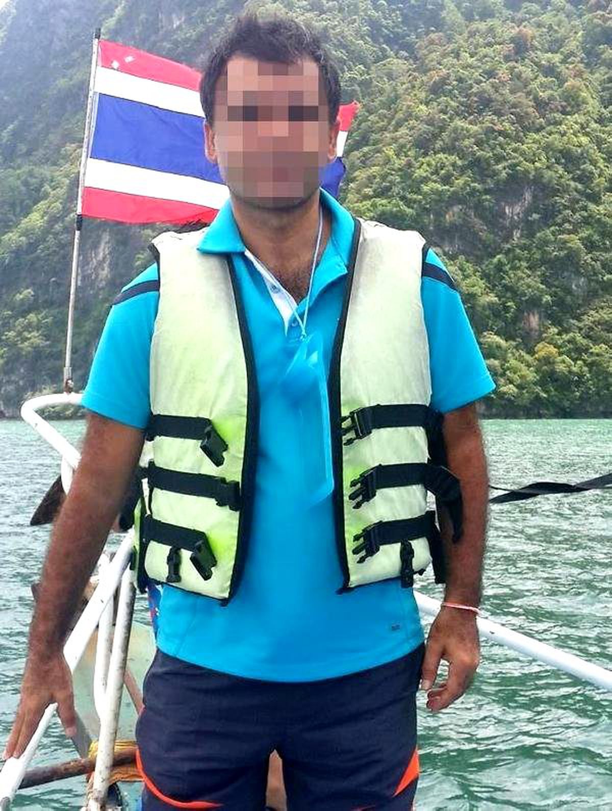 Matematik Öğretmeni, Kız Öğrencileri Tacizden Tutuklandı