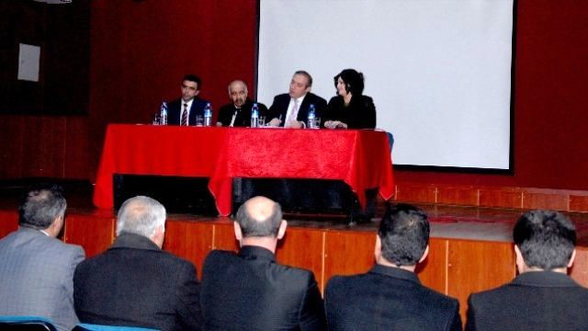 Sarıkamış\'ta Sosyal ve Kültürel Etkinlikler Toplantısı Yapıldı