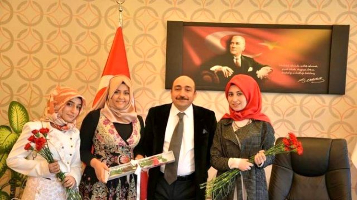 Akil Gençler Şanlıurfa Heyeti Kadınlar Gününü Coşkuyla Kutladı