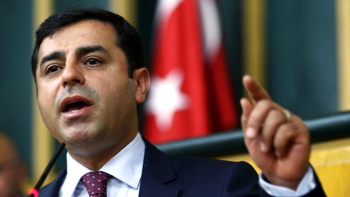 Hdp\'den Meclis Başkanlığı\'na Anayasa Mektubu