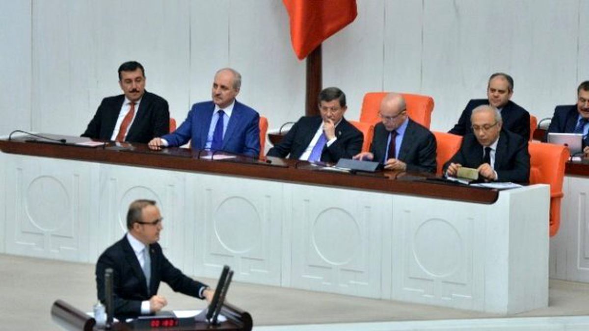 Başbakan Davutoğlu ve Kılıçdaroğlu Mecliste