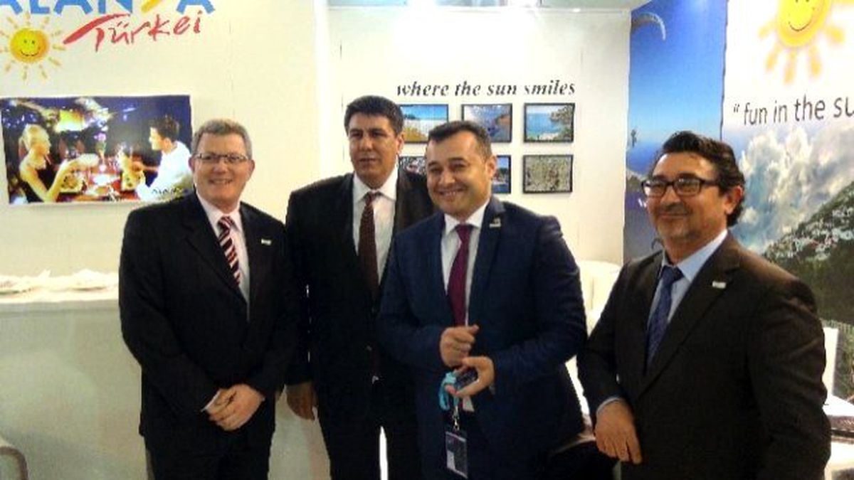 Alanya Belediye Başkanı Yücel Berlin Fuarına Katıldı