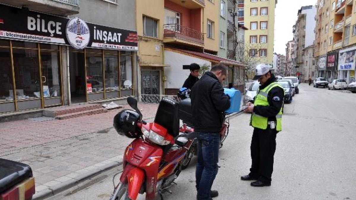 Bozüyük\'te Motosiklet Denetimleri Arttırıldı