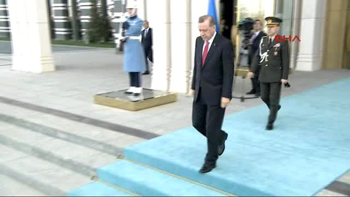 Cumhurbaşkanı Erdoğan, Ukrayna Devlet Başkanı Poroşenko\'yu Resmi Törenle Karşıladı