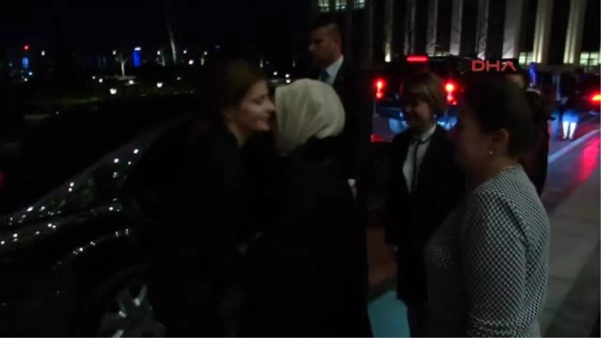 Emine Erdoğan, Ukrayna Devlet Başkanı\'nın Eşi Marina Poroşenko ile Görüştü