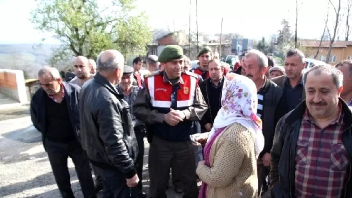 Köylülerden Baz İstasyonu Eylemi