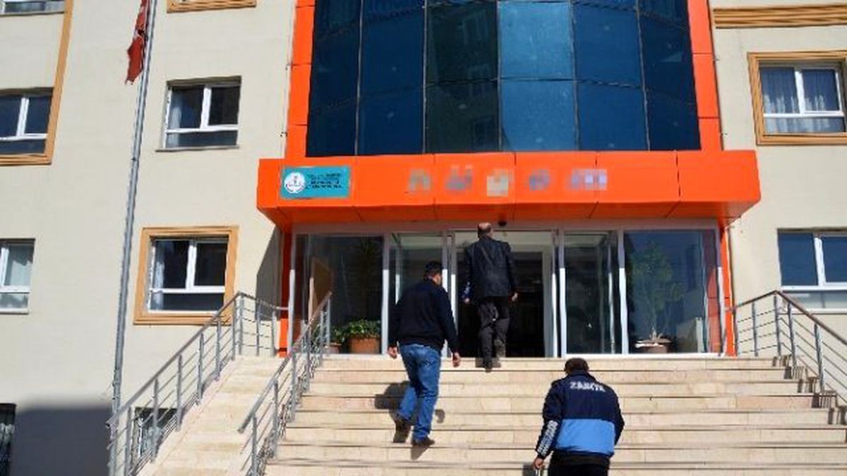 Malatya\'da Dershane Binası Mühürlendi