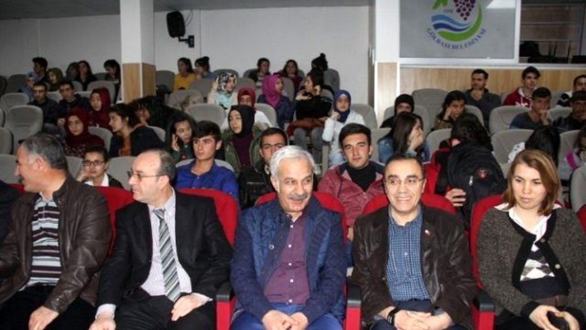 Öğrencilere Sınav Öncesi Konferans
