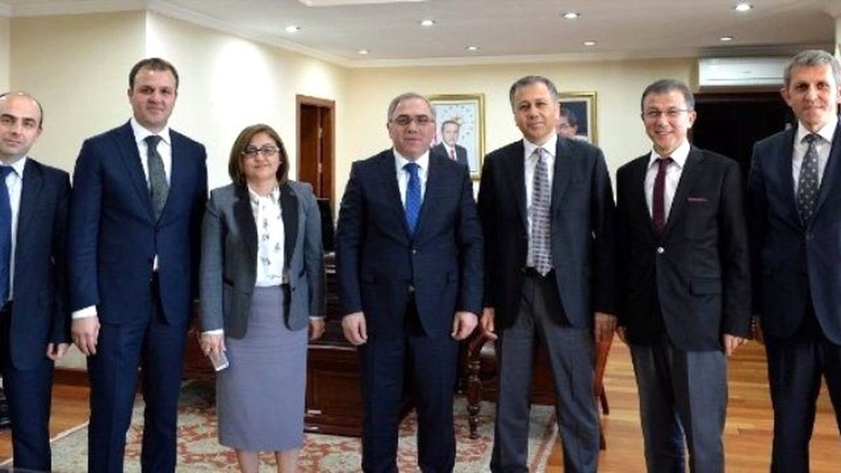 Şahin ve Yerlikaya\'dan TOKİ Başkanı Turan\'a Ziyaret