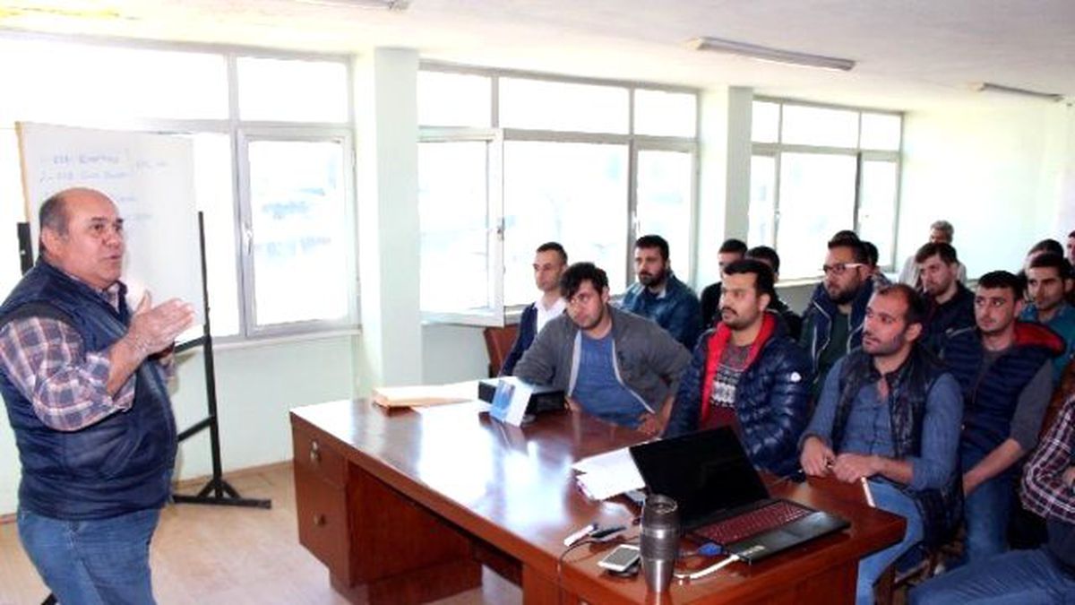 Salihli\'de Genç Esnafa Girişimcilik Eğitimi