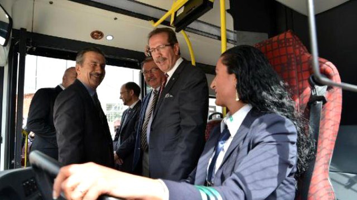 Tepebaşı Belediyesi Avrupa Komisyonu Hibesiyle 4 Elektrikli Otobüs Aldı