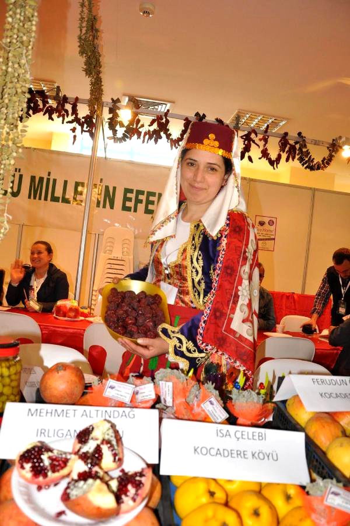 Tzob Başkanı Bayraktar\'dan Süte Müdahale Çağrısı