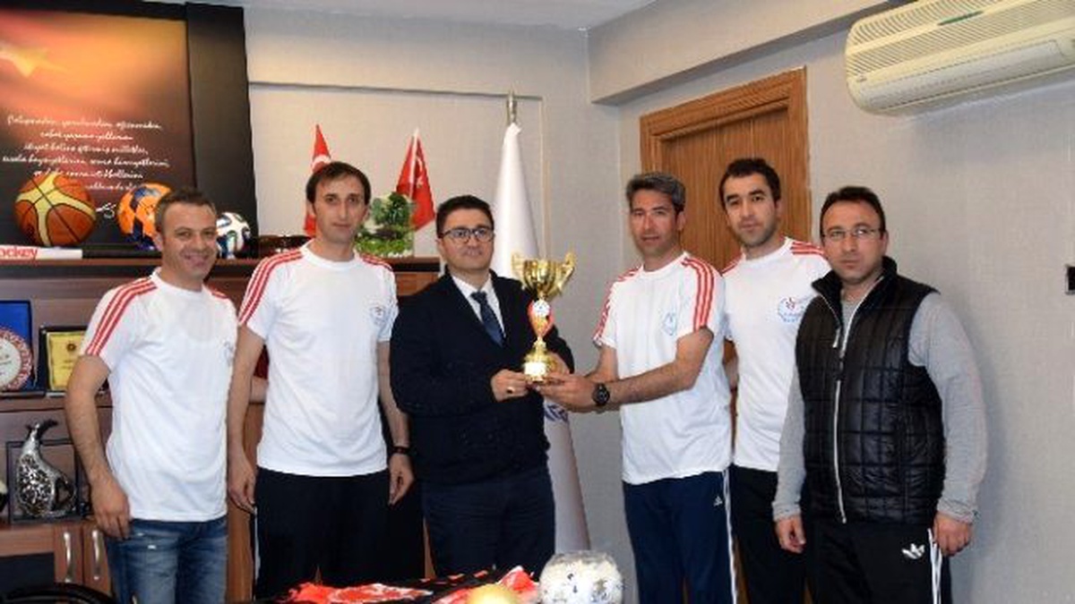 Voleybol Erkek Takımı 3. Lige Yükseldi